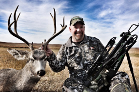 buckpole17-dan-schmidt-nebraska-buck-horton-kuše-Říjen-2016