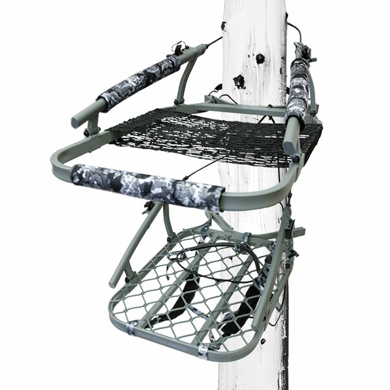 Hawk Ultra Lite Climber 18 New Treestands and Blinds for 2022