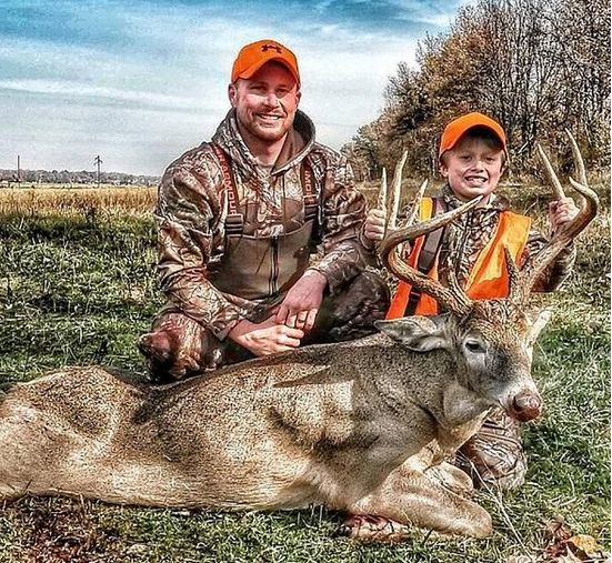 Super buck for this young hunter in Kentucky. Way to go!