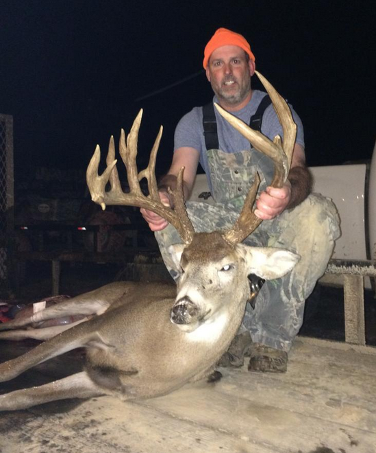 deer freak buck illinois giant alabama mike hunter hayslette pursued seasons he nasty opportunity gives finally
