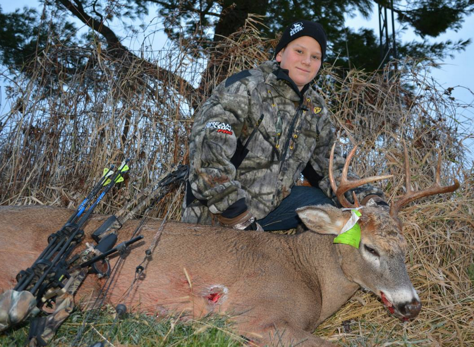 Noah Rucks with a fine Wisconsin 8-point bow buck!